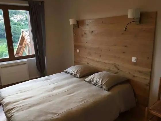 Tek Büyük Yataklı Oda, Dağ Manzaralı