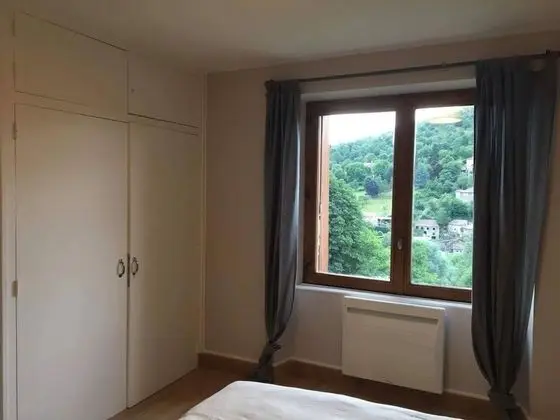 Tek Büyük Yataklı Oda, Dağ Manzaralı