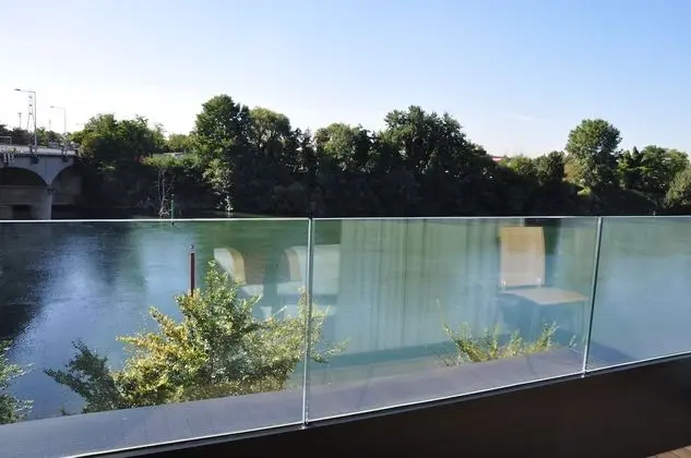 Tek Büyük Yataklı Oda, Balkon