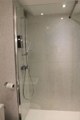 Standard Oda, 1 Çift Kişilik Yatak