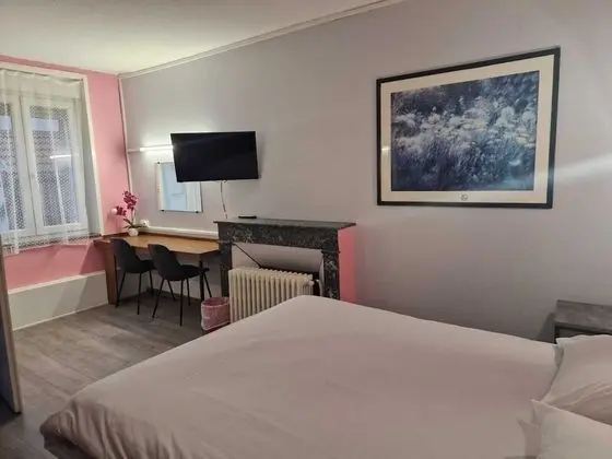 Standard Tek Büyük Yataklı Oda