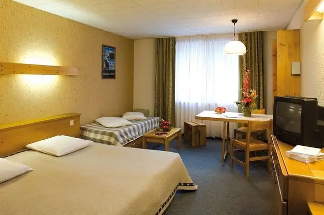 Tek Büyük veya İki Ayrı Yataklı Oda