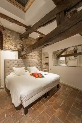 Tek Büyük Yataklı Oda (Charme)