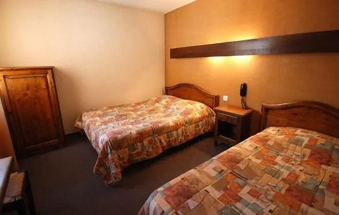 Tek Büyük veya İki Ayrı Yataklı Oda