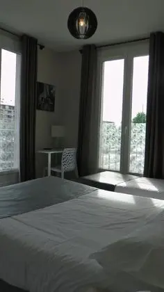 Üç Kişilik Oda