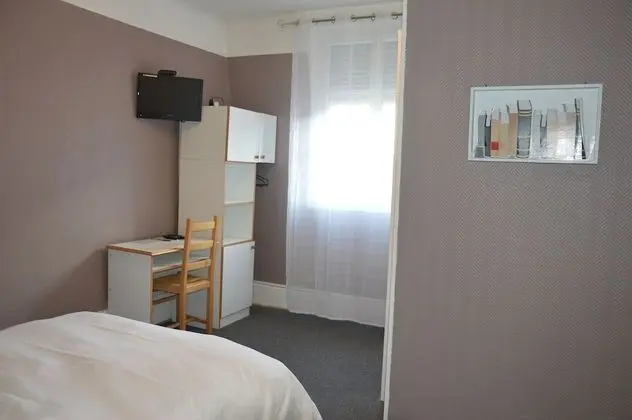 Comfort Tek Büyük Yataklı Oda