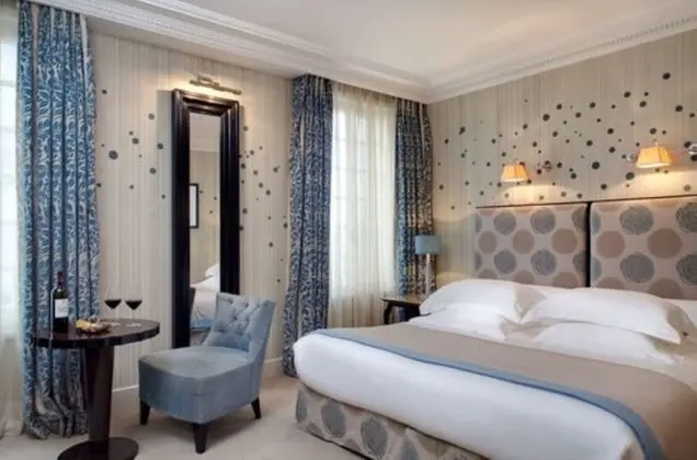 Deluxe Tek Büyük Yataklı Oda (Maison du Clocher)