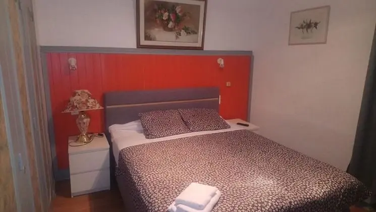 Tek Büyük Yataklı Oda, Kanal Manzaralı