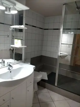 Tek Büyük Yataklı Oda, Kanal Manzaralı