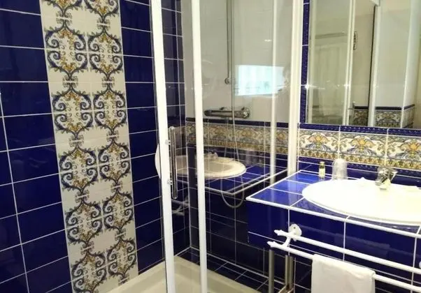 Superior Tek Büyük Yataklı Oda