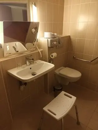 İki Ayrı Yataklı Oda