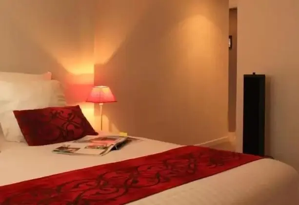 Premium Tek Büyük Yataklı Oda, 1 Büyük (Queen) Boy Yatak, Özel Banyo, Şehir Manzaralı