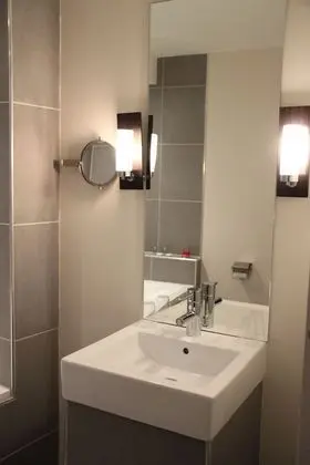 Premium Tek Büyük Yataklı Oda, 1 Büyük (Queen) Boy Yatak, Özel Banyo, Şehir Manzaralı