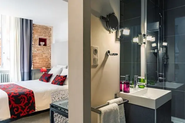 Superior Tek Büyük Yataklı Oda, 1 Büyük (Queen) Boy Yatak, Özel Banyo, Şehir Manzaralı