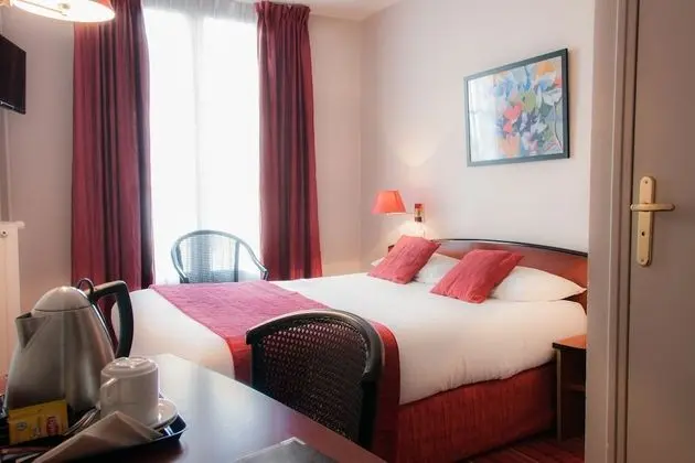 Classic Tek Büyük Yataklı Oda