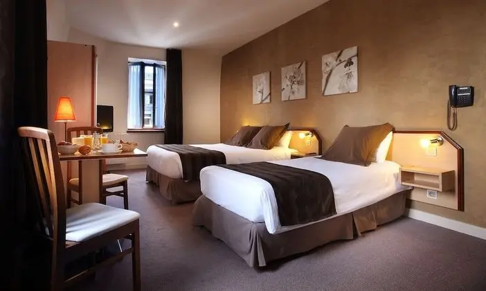 Family Üç Kişilik Oda