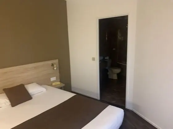 Family Dört Kişilik Oda