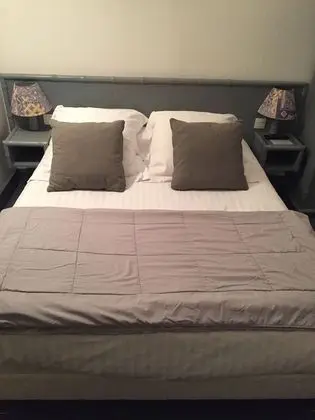 Comfort Tek Büyük Yataklı Oda (Shower)