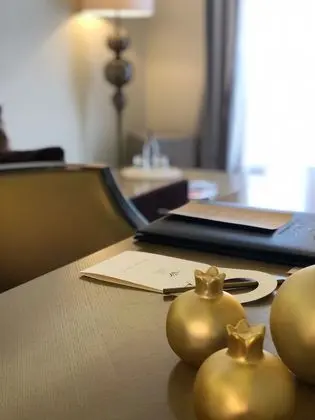 Junior Süit, 1 En Büyük (King) Boy Yatak, Deniz Manzaralı
