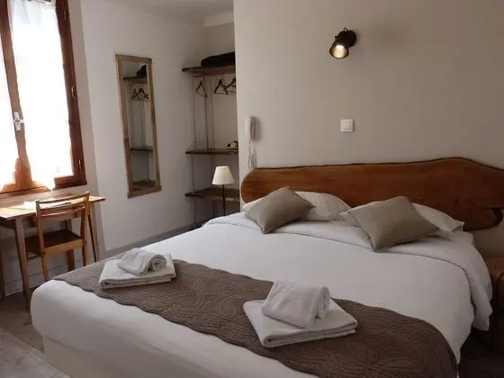 Comfort Tek Büyük Yataklı Oda, Banyolu/Duşlu (Vue rivière)