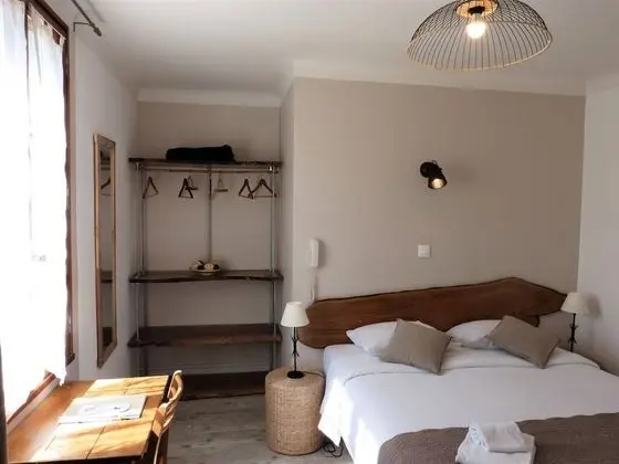 Comfort Tek Büyük Yataklı Oda, Banyolu/Duşlu (Vue rivière)