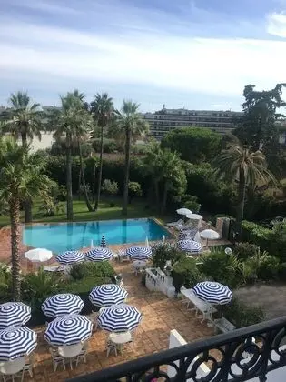 Superior Tek Büyük Yataklı Oda, 1 Çift Kişilik Yatak, Park Manzaralı