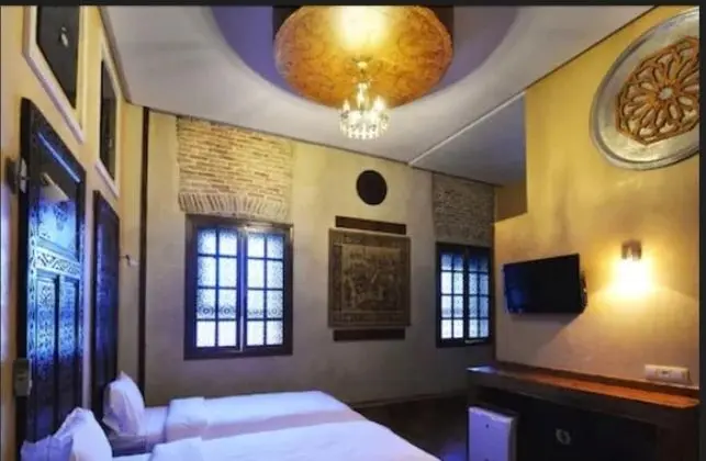 Deluxe İki Ayrı Yataklı Oda