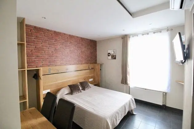 Tek Büyük Yataklı Oda