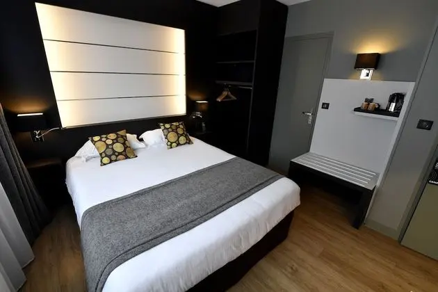 Comfort Tek Büyük Yataklı Oda