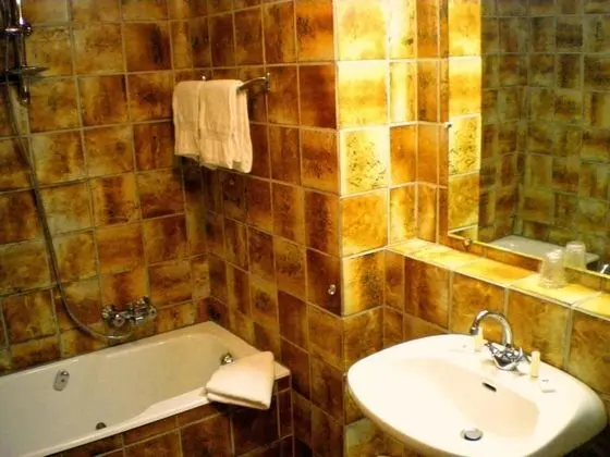 Tek Büyük Yataklı Oda