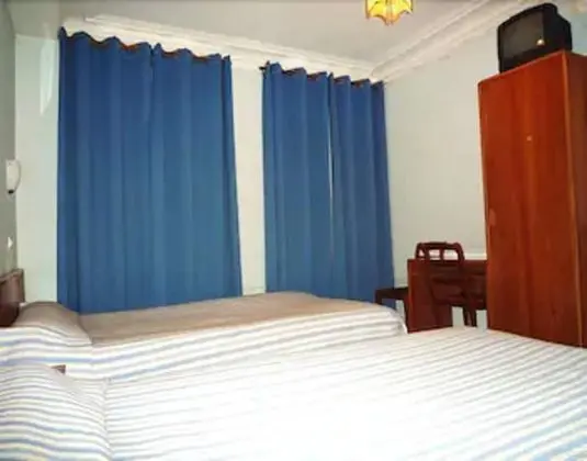 Dört Kişilik Oda