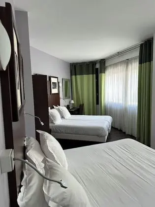 Dört Kişilik Oda