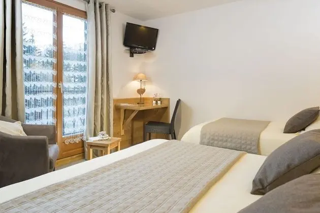 Üç Kişilik Oda, Birden Çok Yatak, Sigara İçilmez