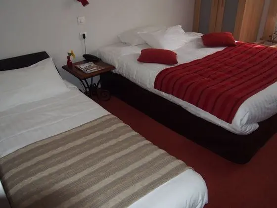 Comfort Tek Büyük Yataklı Oda