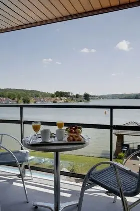 Tek Büyük Yataklı Oda (Elegance)