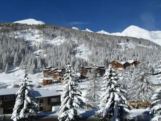 Standard Üç Kişilik Oda, Balkon, Dağ Manzaralı