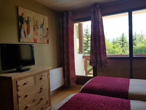 Standard Üç Kişilik Oda, Balkon, Dağ Manzaralı