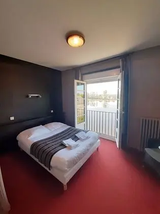 Comfort Tek Büyük Yataklı Oda