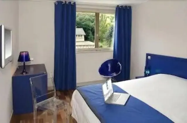 Tek Büyük Yataklı Oda, Göl Kenarı