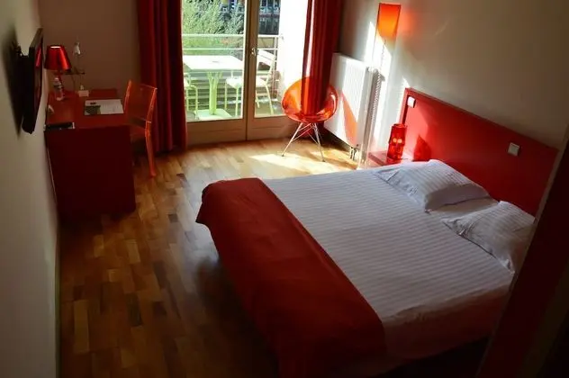Tek Büyük Yataklı Oda, Teras, Göl Kenarı