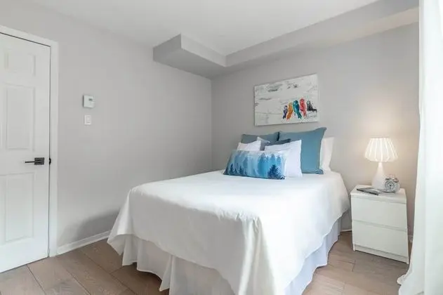 Stunning condo + loft on Lake Tremblant