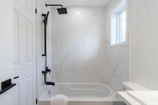 Stunning condo + loft on Lake Tremblant