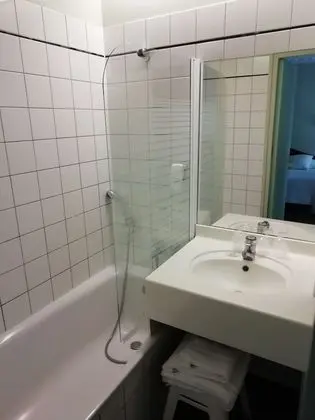 Family Üç Kişilik Oda, Özel Banyo