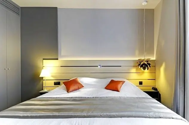 Comfort Tek Büyük Yataklı Oda