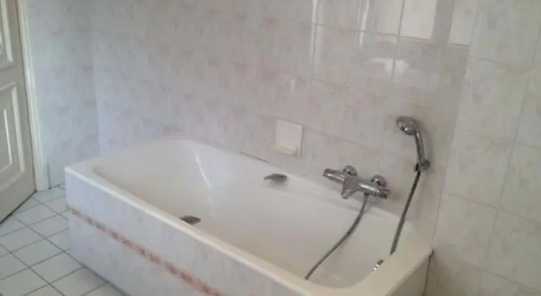 Standard Tek Büyük Yataklı Oda, Küvet