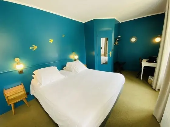 Comfort Tek Büyük Yataklı Oda