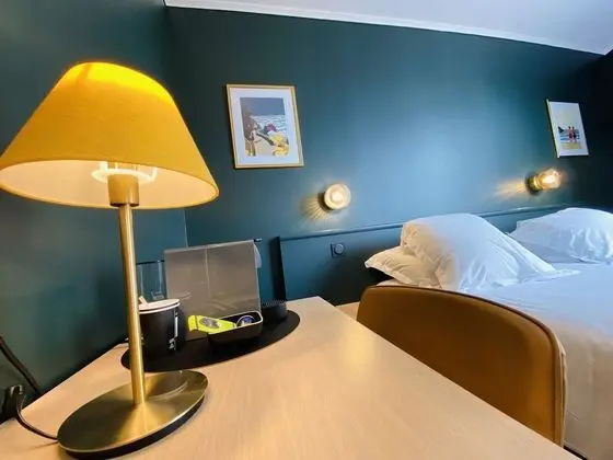 Comfort Tek Büyük Yataklı Oda