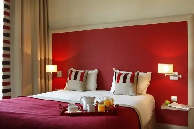 Comfort Tek Büyük Yataklı Oda