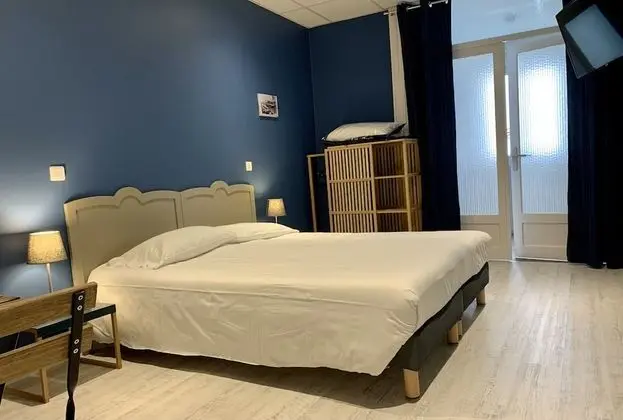 Superior Tek Büyük veya İki Ayrı Yataklı Oda