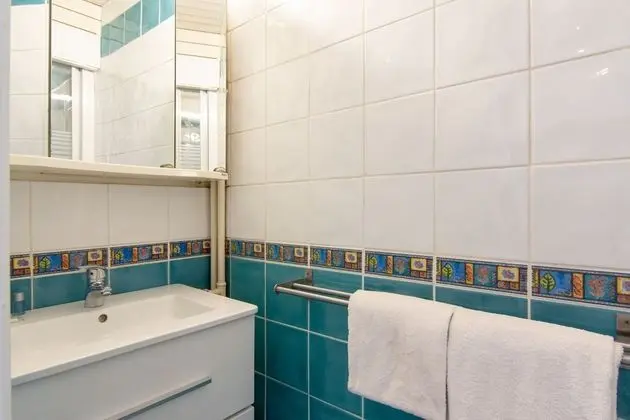 Classic Tek Büyük Yataklı Oda